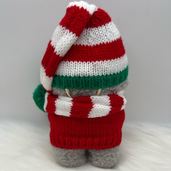 Labubu Cute Christmas Outfit - Picture 3 of 4